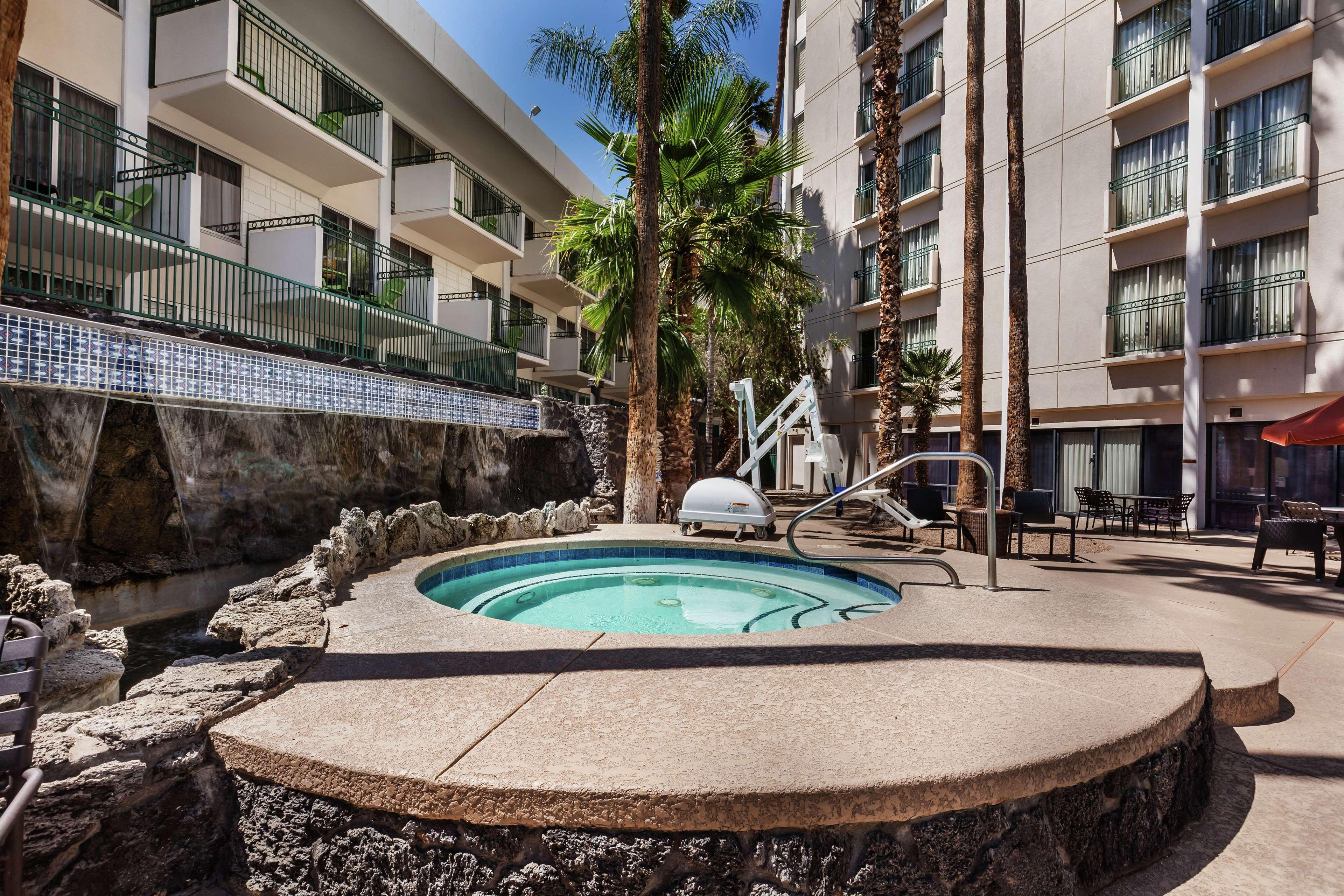 Hilton Garden Inn Phoenix Midtown Luaran gambar